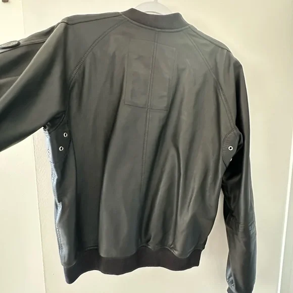 Kiwami DIESELBlack Leather Jacket Lamb - Size L Used, Stylish Design